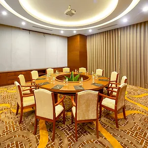 https://rosamia-da-nang-hotel.hotelsofhoian.com