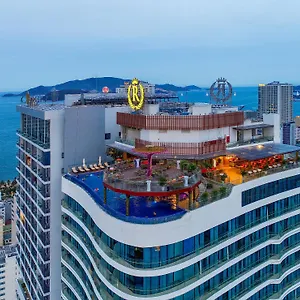 Regalia Gold 5* Nha Trang